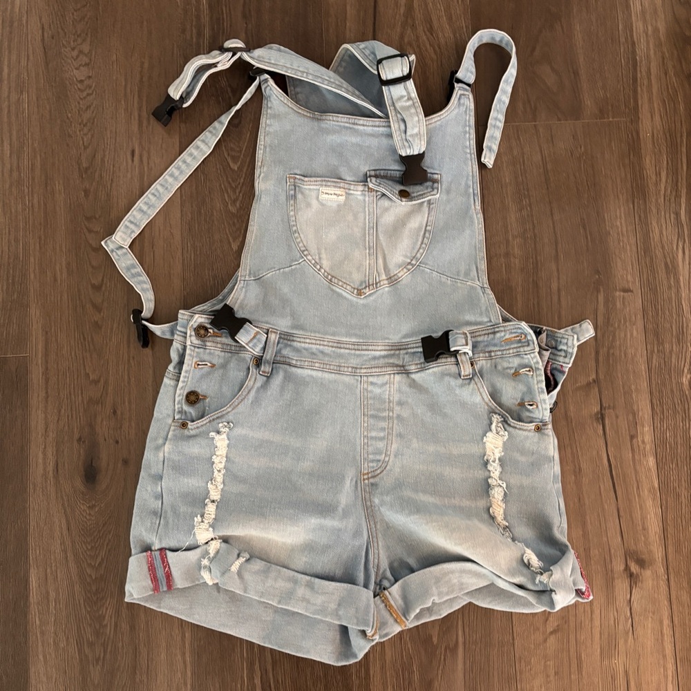 Mumsir maternity baby wearing overalls XL shorts